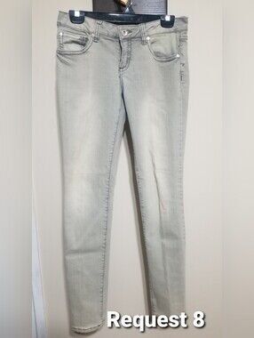 REQUEST Jean Grey Denim Skinny Size 8 Casual